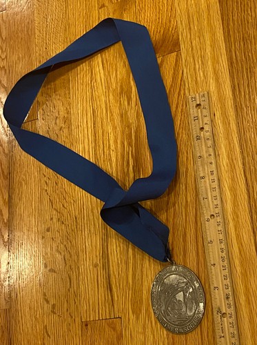 HOLLAND AMERICA MARINER SOCIETY - 300 TAGE - OVALE MEDAILLE "300"  - Bild 1 von 4