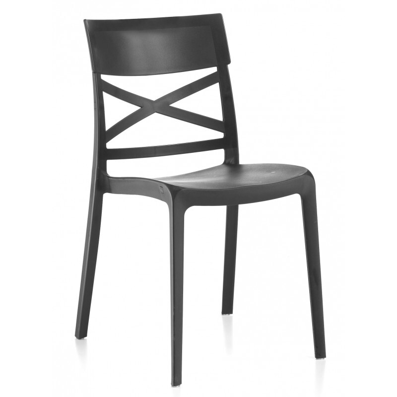 Chaises en résine London anthracite pour repas sur la terrasse