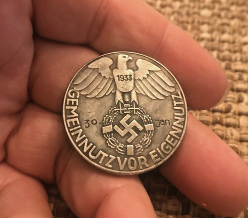 1933 GERMAN FUHRER SERVICE TO FATHERLAND COMMEMORATIVE COIN