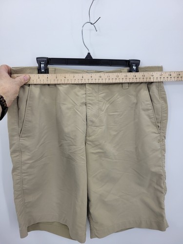 Under Armour Shorts Mens 36 Tan Flat Fron Athletic Golf Performance Active - Picture 5 of 7