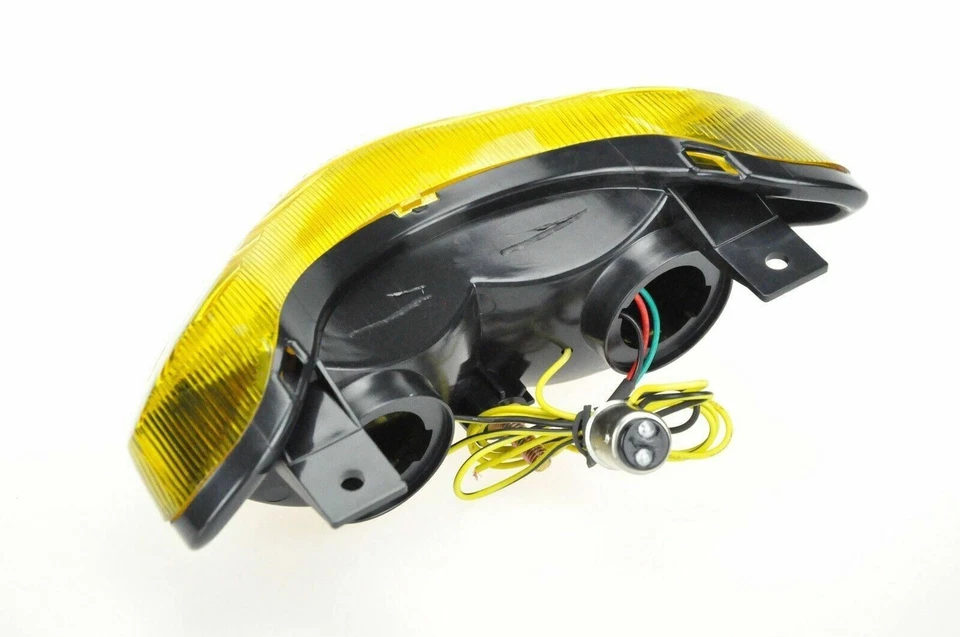 Luz traseira de freio de LED amarela integrada sinais de seta compatível com Suzuki 1997-2001 TL1000S - Imagem 3 de 4