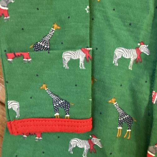 Magnetic Me Newborn Sleeper 5-8lbs Magnetic Opening Winter Holiday - Picture 2 of 6