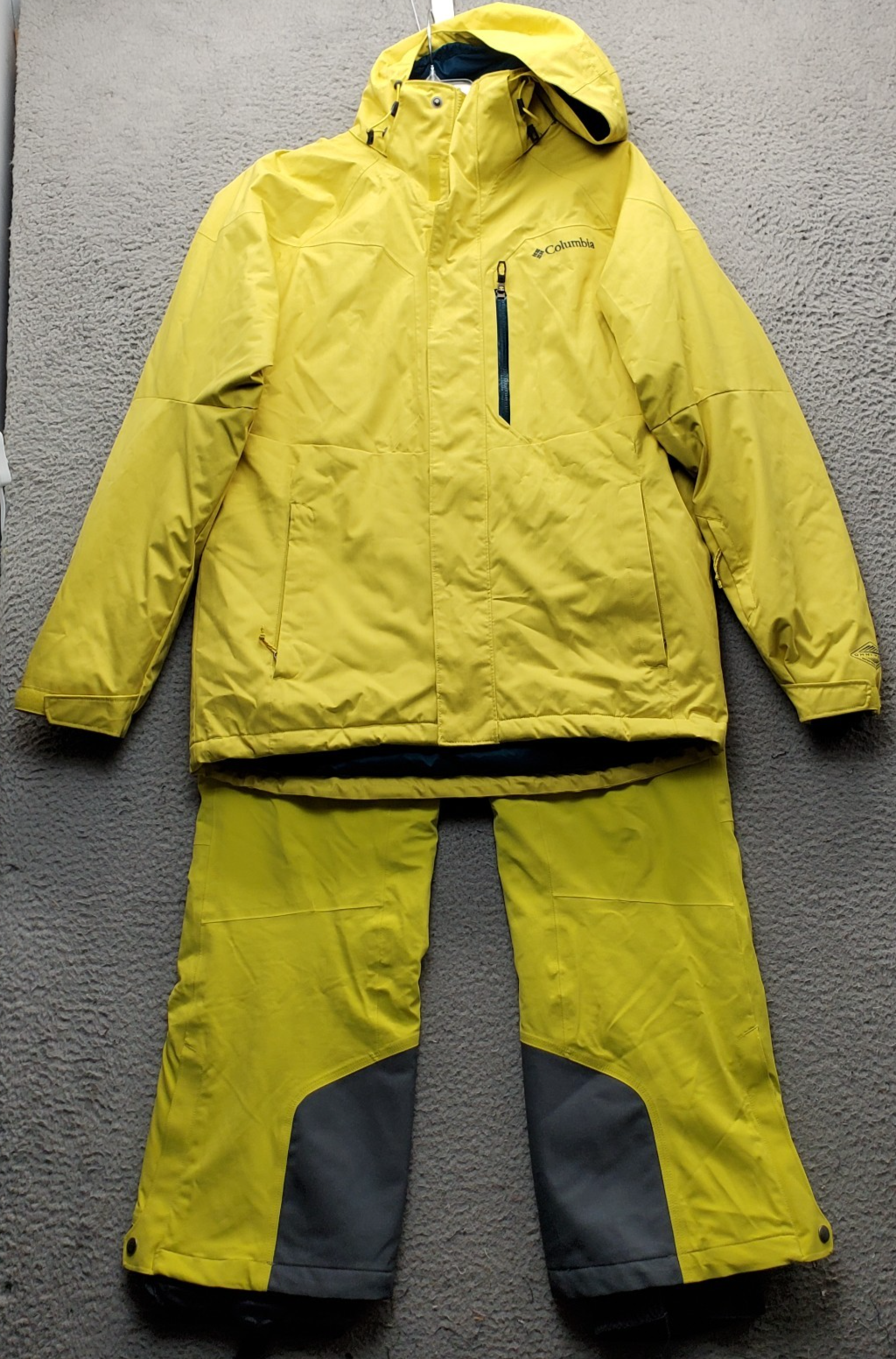 Columbia Omni-Heat Titanium Ski Set Mens Medium