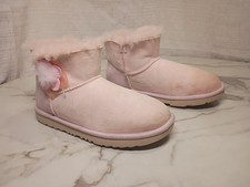 UGG Mini Bailey II Cactus Flower Seashell Pink Girls Boots Size 6 M1102771K