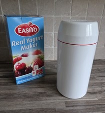 EasiYo Yoghurt Maker White - Makes 1kg of Yoghurt