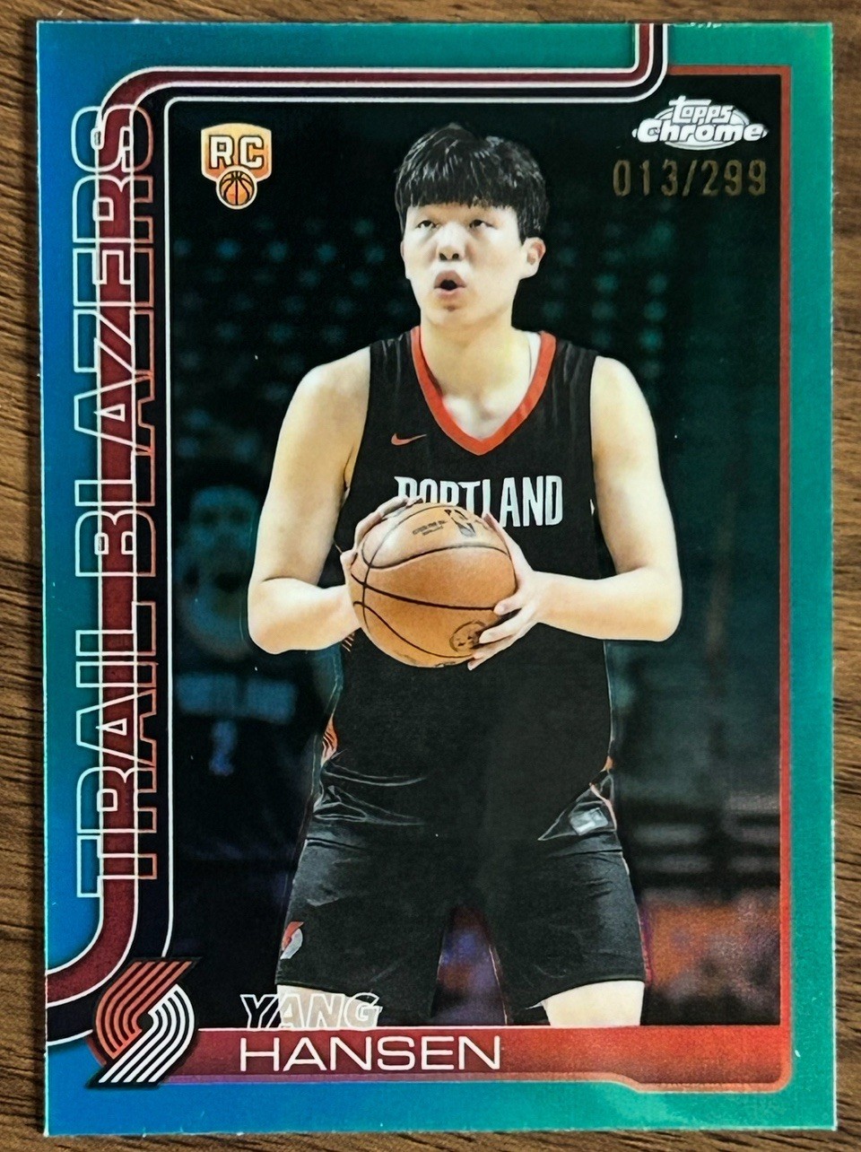 2025-26 Topps Chrome Yang Hansen Rookie RC Aqua Refractor SP /199 #266 Blazers