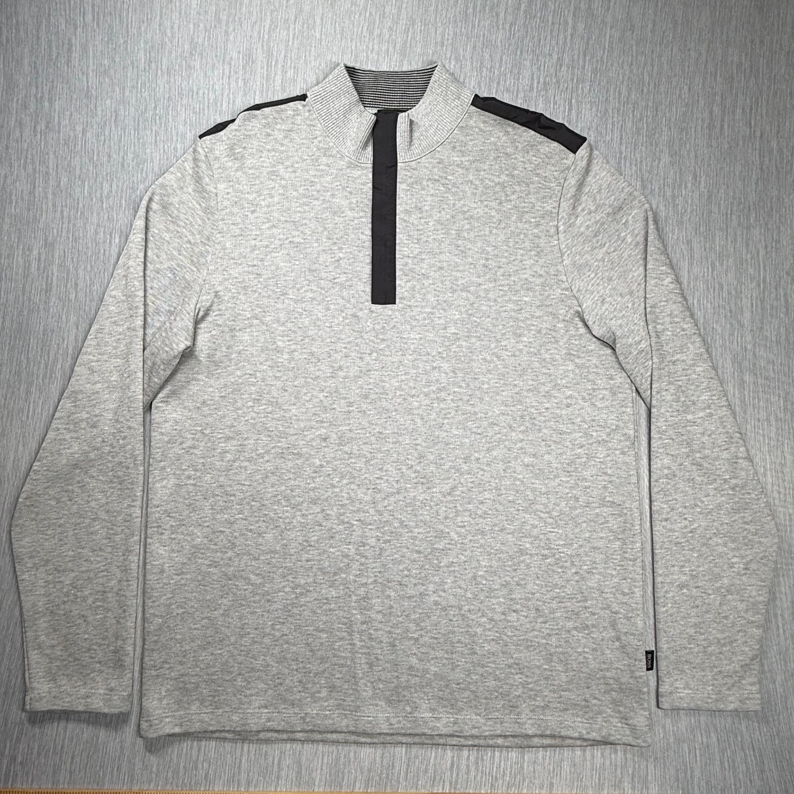 Hugo Boss Light Heathered Grey Regular Fit 1/4 Zip Sweater Pullover Mens XL - Thumbnail 1