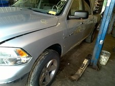09-19 Ram 1500 Old Style Driver Left Hood Hin...