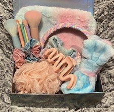 Beauty Gift Box - Gift for Her - Self Care Hamper