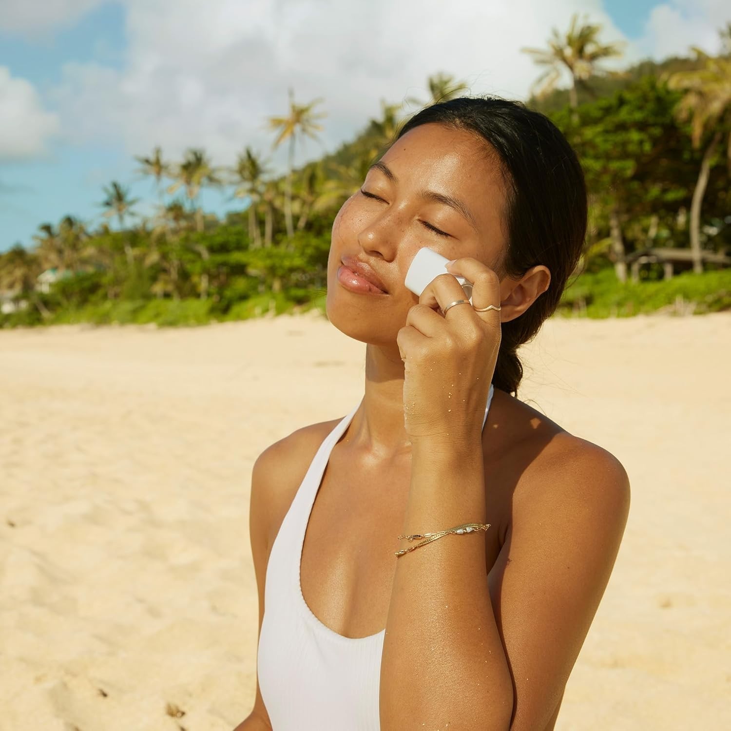 4-PACK Sun Bum SPF 50 Mineral Sunscreen Face Stick - Water Resistant  EXP 08/26