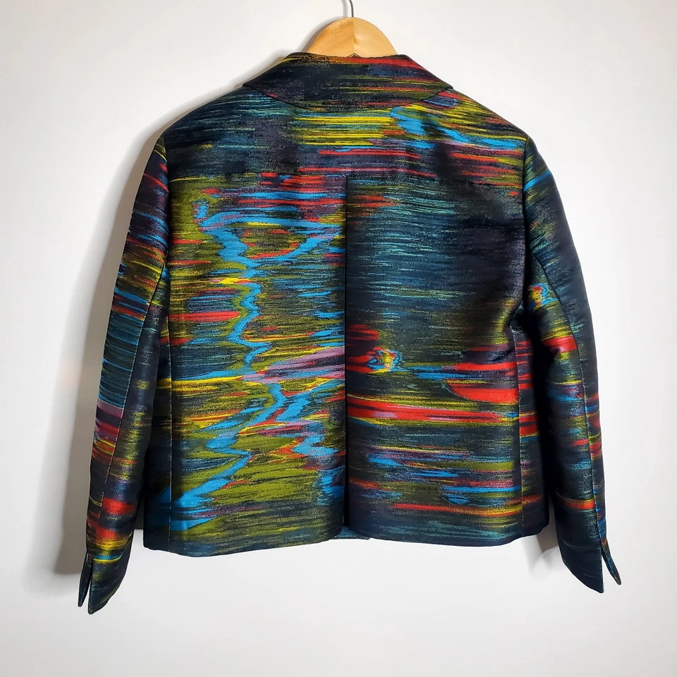 Akris Punto Northern Lights Silk Cropped Blazer Excellent Condition Size 12 - Image 4 of 4