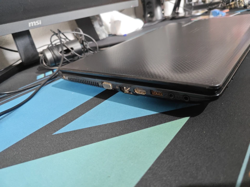 Notebook Acer 4Gb Ram Windows 10 Office Riprogrammato  - Immagine 3 di 4