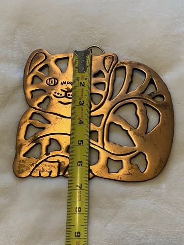 Vintage Copper Cast Metal CAT Trivet Farmhouse 1995 Hot Plate Wall Hanging - Picture 3 of 4