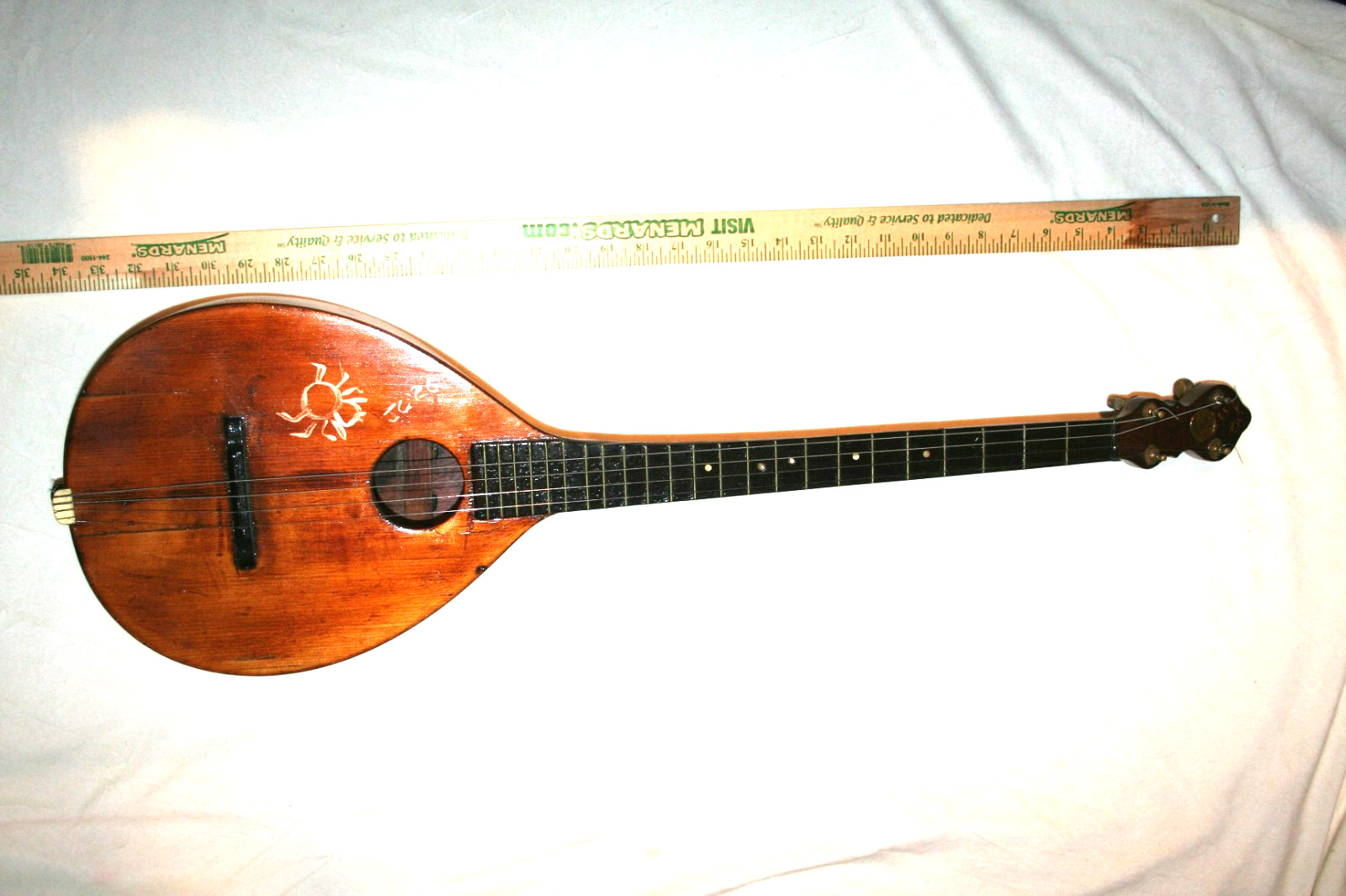 VINTAGE TEARDROP UKULELE LARGE MODIFIED TEAR DROP UKE FOLK INSTRUMENT GREAT TONE