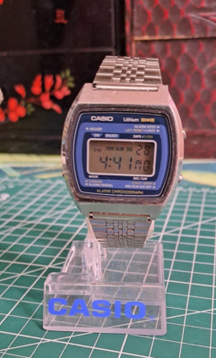 Rare Vintage (1980) Casio S007 Mod.108 LCD Watch Japan *Good
