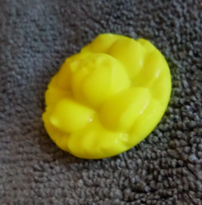 Vintage Antique Glass Button 3D FANCY SUNSHINE YELLOW FLOWER - Image 4 of 4