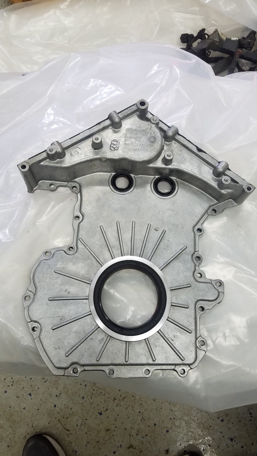 07D103173F Bentley / Audi W12 Sealing Flange 07D103173F
