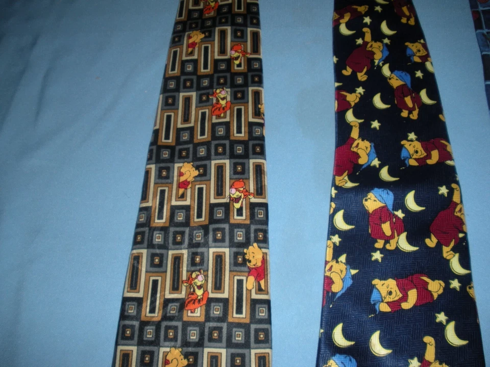 Colección de corbatas de personajes de dibujos animados 3 corbatas de seda Snoopy y dos corbatas de poliéster Pooh Foto 4 de 4