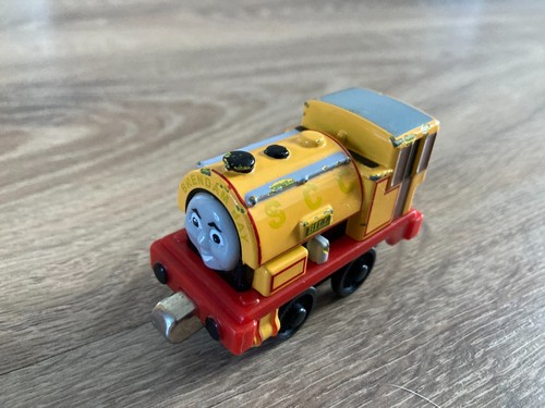 Thomas The Tank Engine Take N Play Over 100 Different TRAIN choice Christmas 1 - Picture 13 of 229