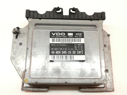Mercedes W208 CLK 200  Motorsteuergerät Steuergerät Motor  0245451532  (01R)