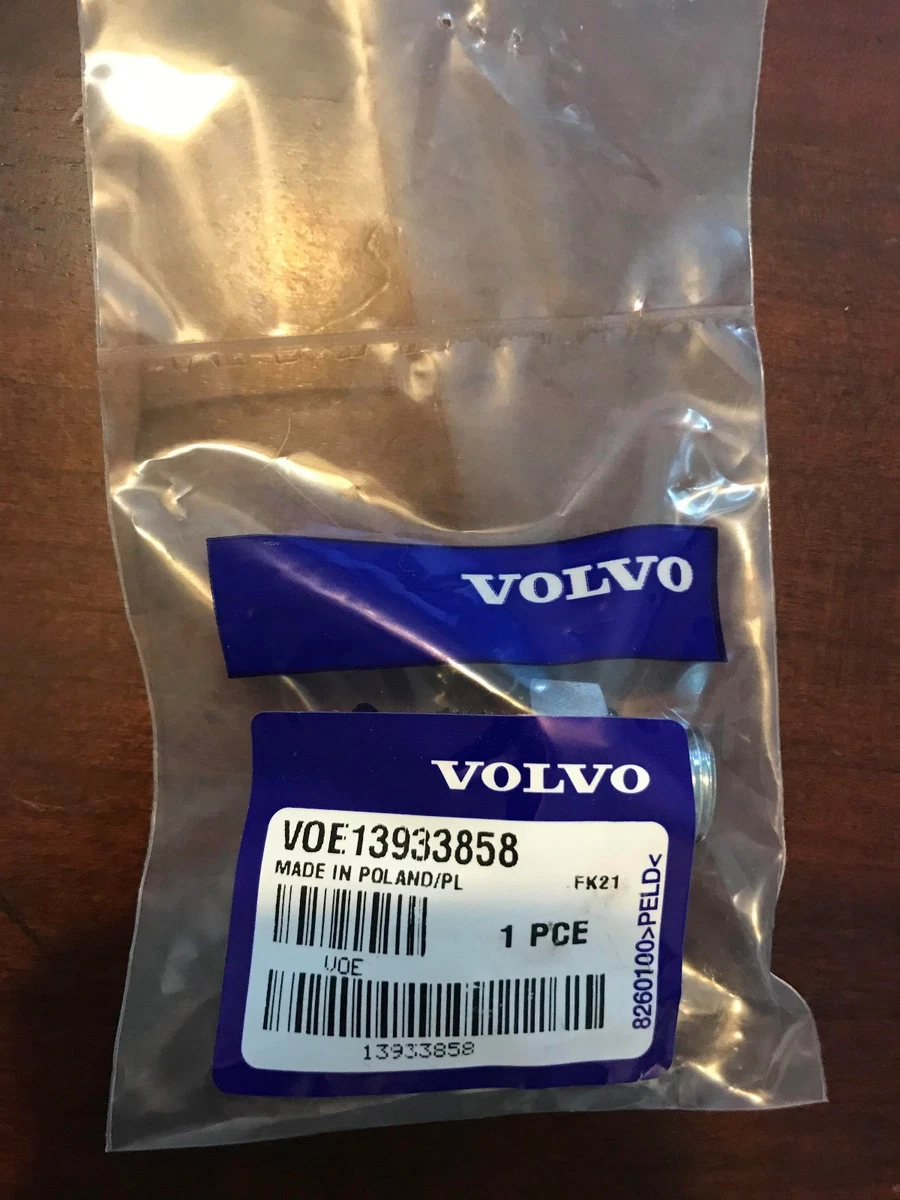 VOLVO VOE13933858 NIPPLE | eBay 