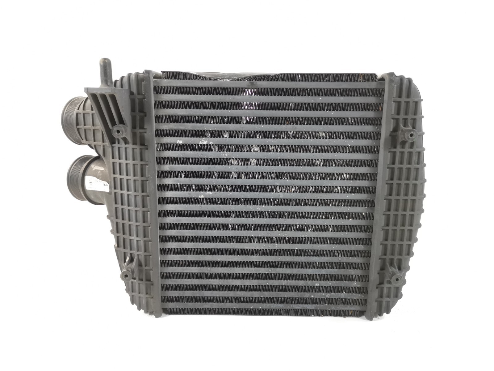 Maserati Ghibli RWD 3.0 L 2015 Right Passenger Radiator Intercooler 670009833