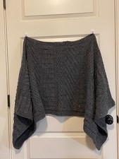 HAND KNIT CHARCOAL GRAY WRAP/SHAWL