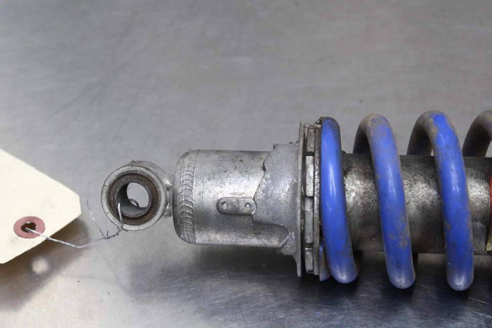 96-02 HONDA ST1100 ST 1100 REAR BACK SHOCK ABSORBER MISSING BEARING Foto 2 de 4