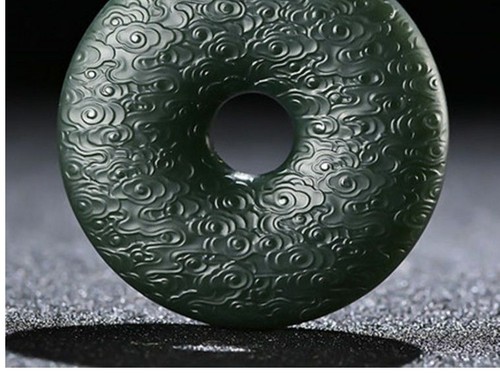 Ciondolo Fibbia Pace Modello Nuvola Giada Verde Torre Hetiana Unisex Amuleto Gioielli - Foto 11 di 11