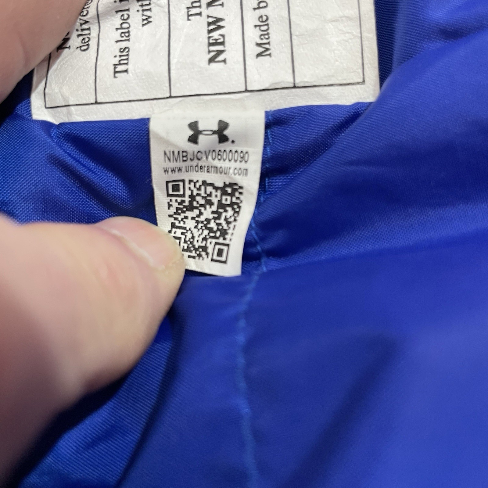 Under Armour Stormproof Coldgear Jacket Hood Line… - image 8