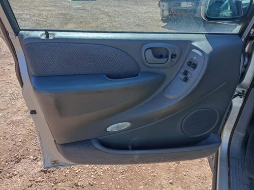 05144579AC Caja Reles/Fusibles para CHRYSLER VOYAGER (RG) 2007 9184926 - Imagen 8 de 10