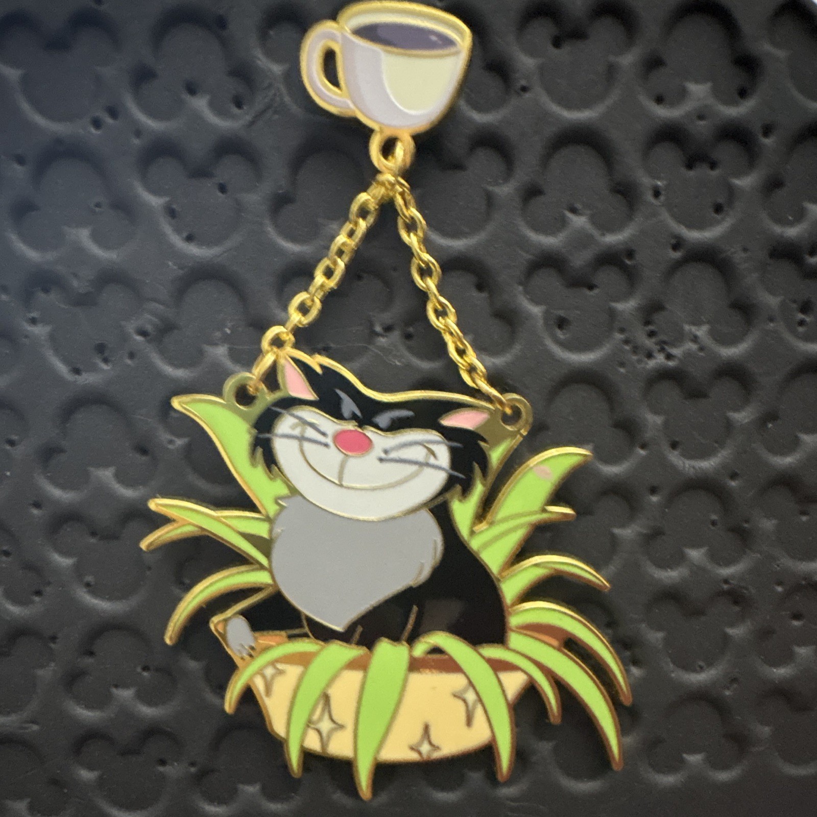 Disney Cheshire Cat Dangle Pin Tea Cup Chain - Single