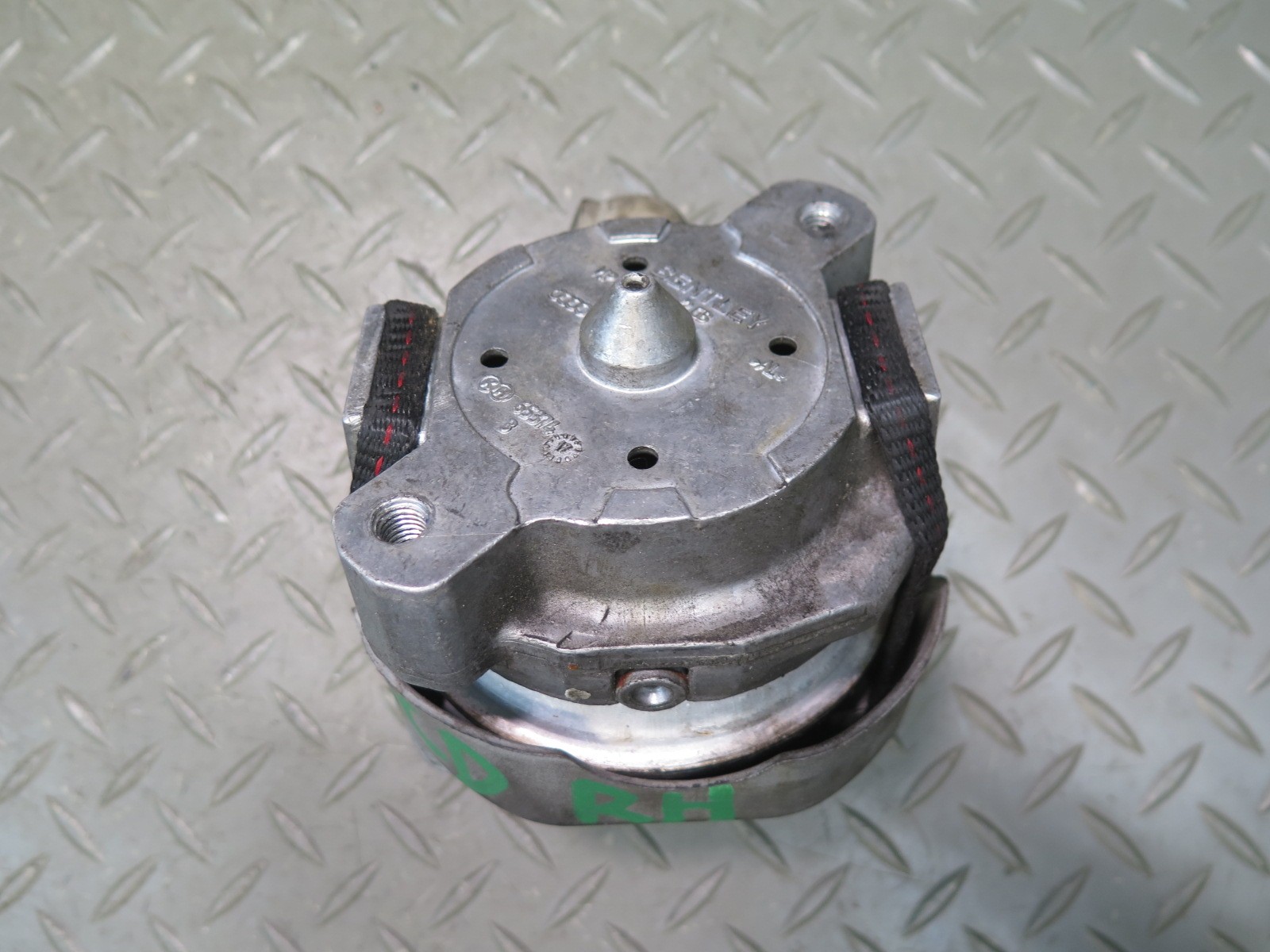 2006-2012 BENTLEY FLYING SPUR 6.0L LEFT & RIGHT SIDE ENGINE MOTOR MOUNT SET