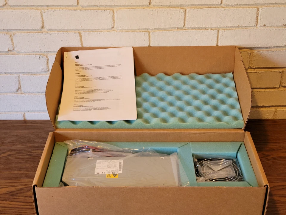 OEM Apple 661-2877 Power Supply Kit Mac G4 New In Box With OEM Manual - Image 3 of 3