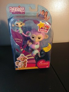 fingerlings ashley and chance