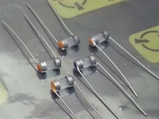 5 Cooper Bussmann Sub-Miniature Radial Lead 750mA 125Vac/125Vdc Fuse # GLX3-4