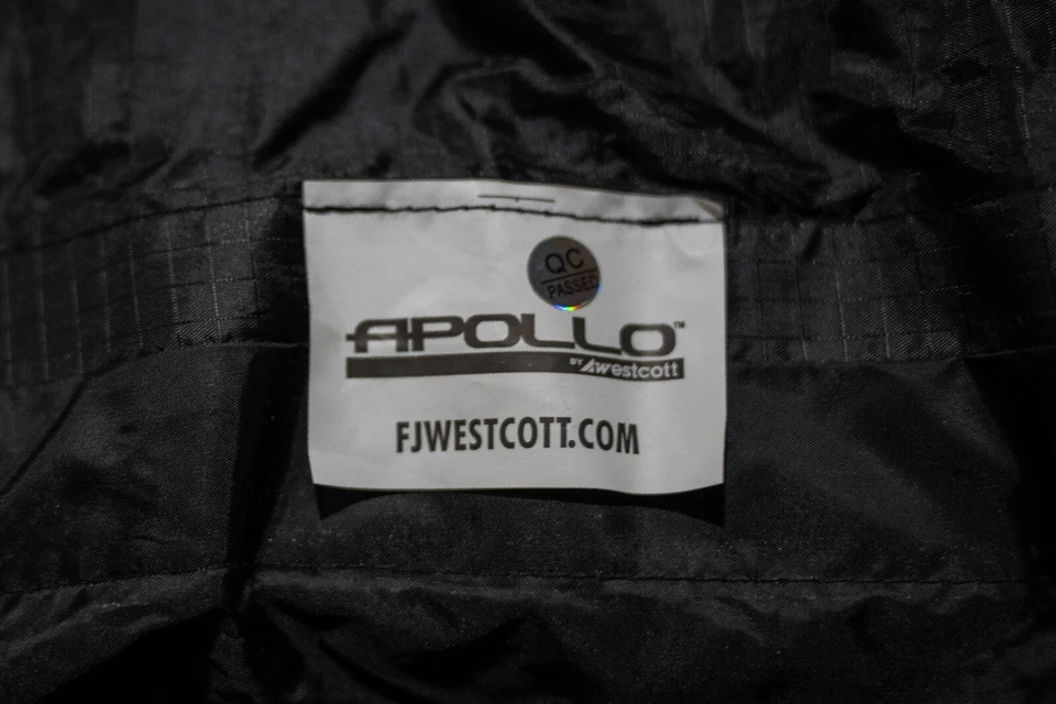 Softbox Wescott Mega JS Apollo 48". Ligeramente usado, excelente estado. Foto 3 de 4