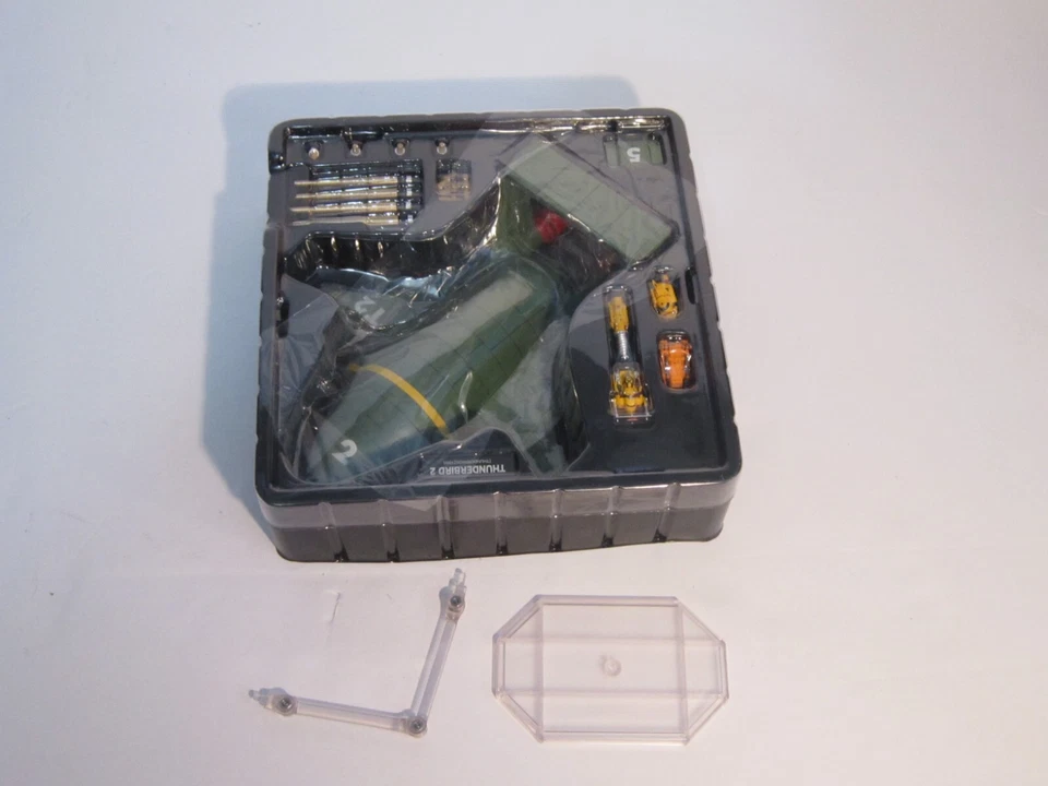 Revoltech Thunderbird No. 2 Segunda Edición RR-001 por Kaiyodo Pintado 210mm Foto 3 de 4