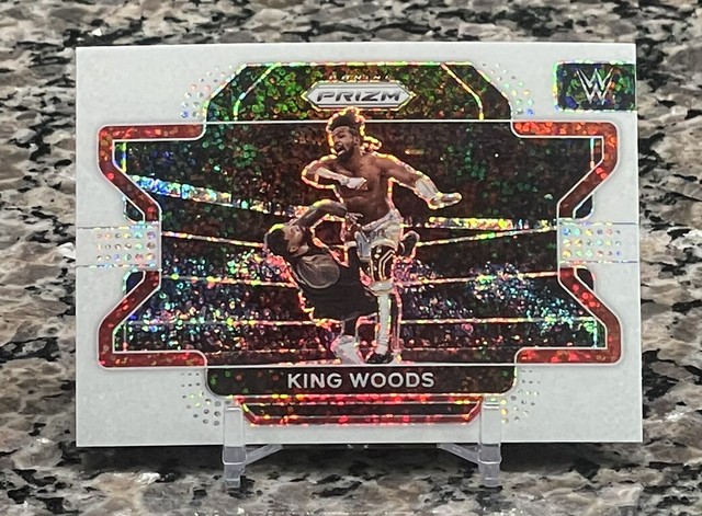 2022 Panini Prizm WWE Wrestling King Woods White Sparkle /20