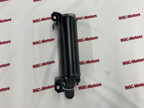 Lexus LX470 4913060010 Suspension Control Pump Accumulator 1998-2007 OEM - Picture 3 of 13