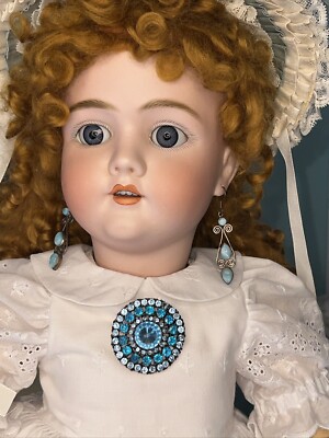 antique accessories For German & French Doll Alike Broch With Rinstones