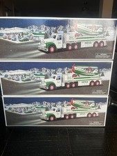 Hess 2002 - 18 Wheeler Truck and Airplane Toy Lights Sound