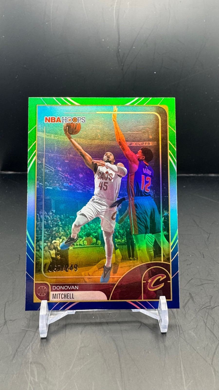 2025-26 Hoops #76 Donovan Mitchell Rainbow Green and Blue #/249