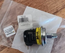 NEW - A.O. Smith 100271883 Low Gas Pressure Switch