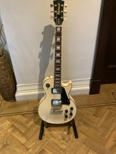 Electric Guitar- Richwood Six String Guitar HH