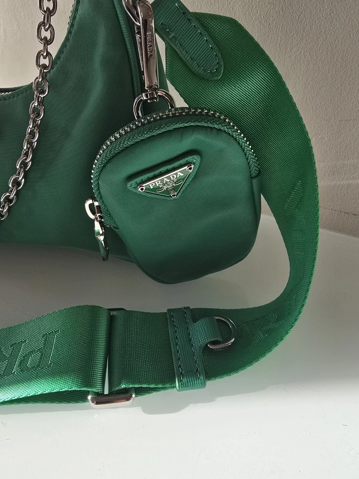 PRADA Re-Edition 2005 Strap Shoulder Bag Nylon - Image 3 of 4