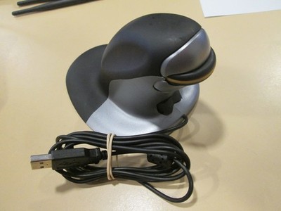 Posturite Penguin Ambidextrous Ergonomic USB Wired Mouse 9820100 TESTED