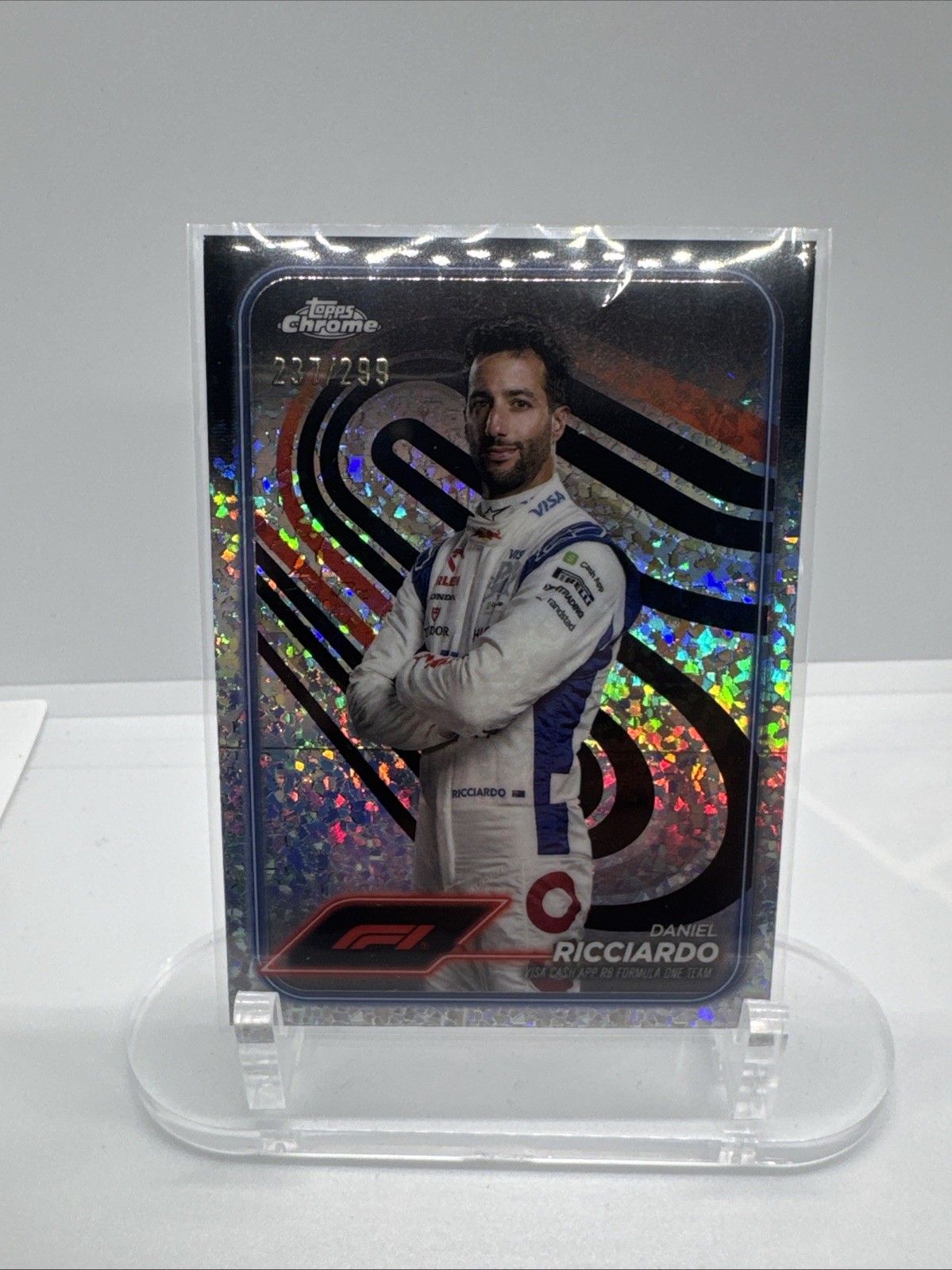 2024 Topps Chrome Formula 1 #18 Daniel Ricciardo Portrait Mini Diamond /299