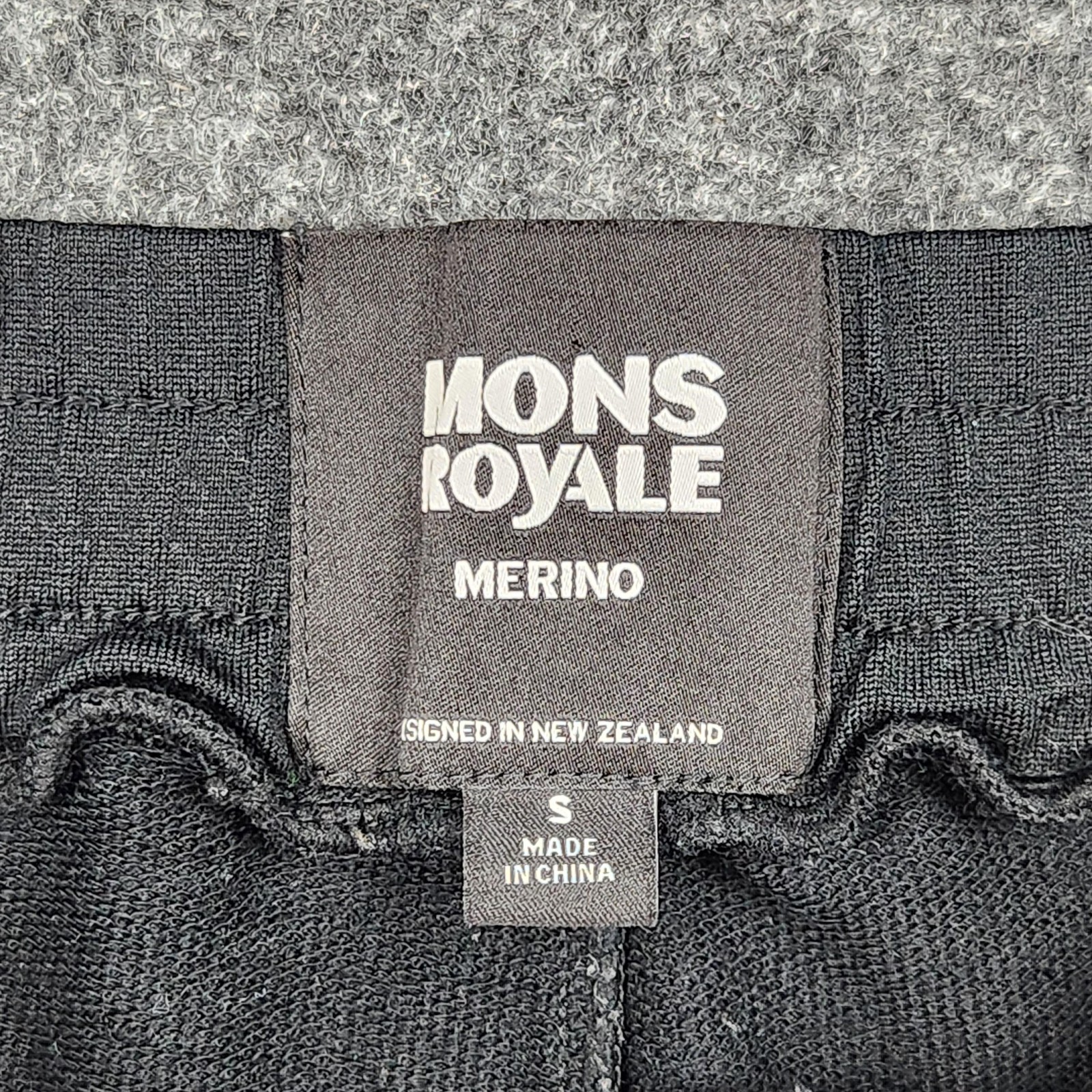 Mons Royale Merinor Pants Mens Small Black Base Layer Thermal Zip Pocket image 4