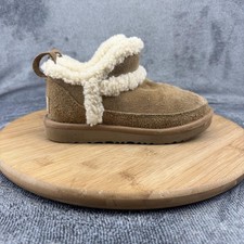 UGG Boots Girls Size 3 Brown Suede Sheepskin Lined Ankle Booties Winter Snow